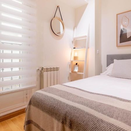 Amazing apartment in Huertas Madrid Buitenkant foto