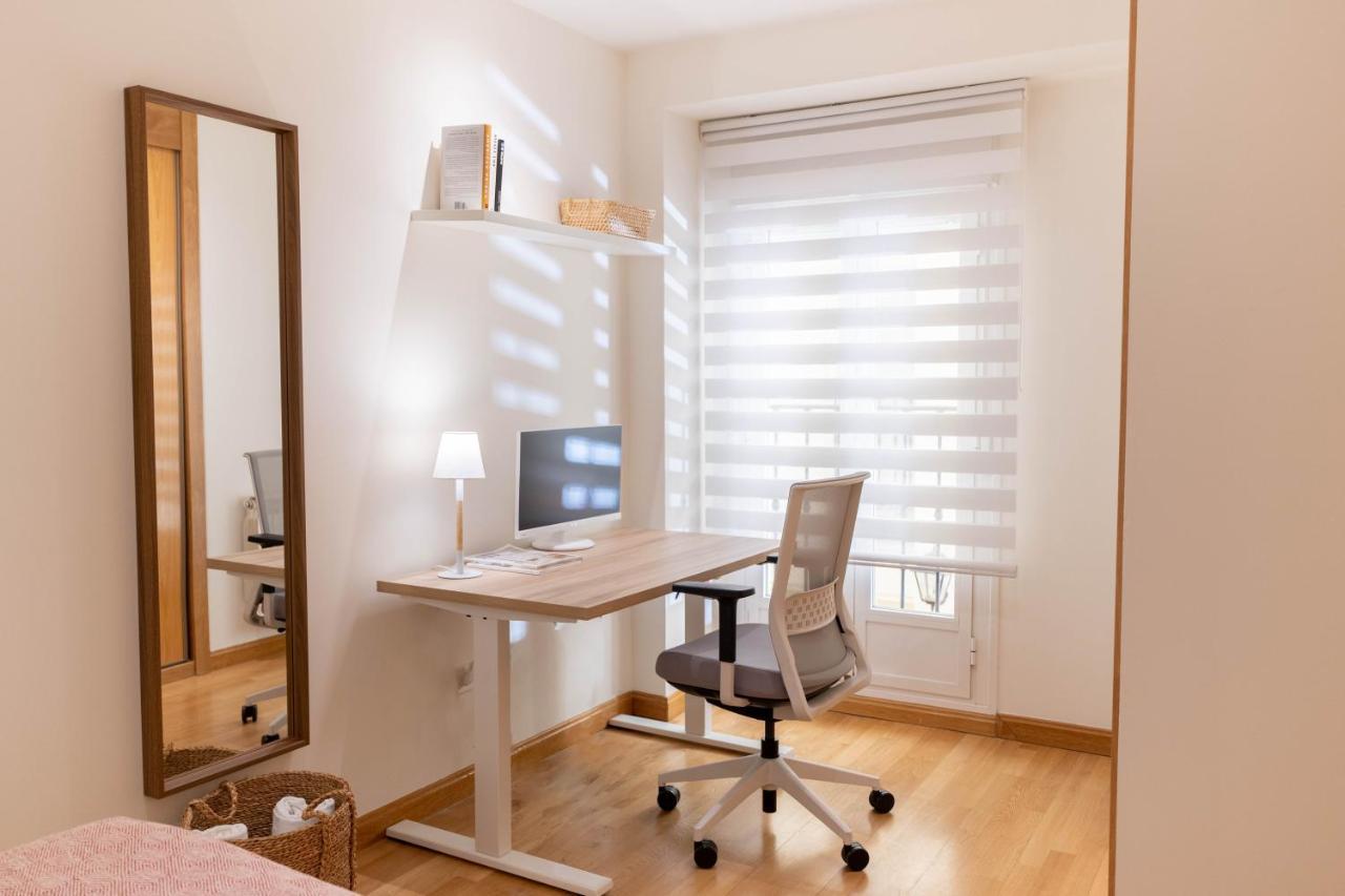 Amazing apartment in Huertas Madrid Buitenkant foto
